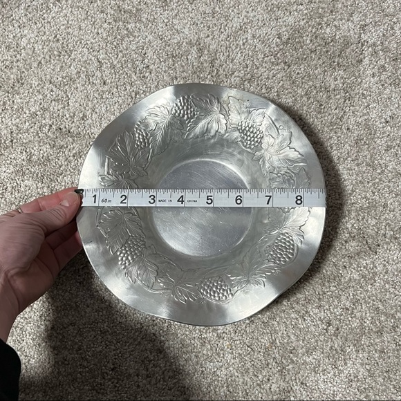 Hand Forged Everlast Metal 1013 Aluminum Dish - Picture 8 of 8